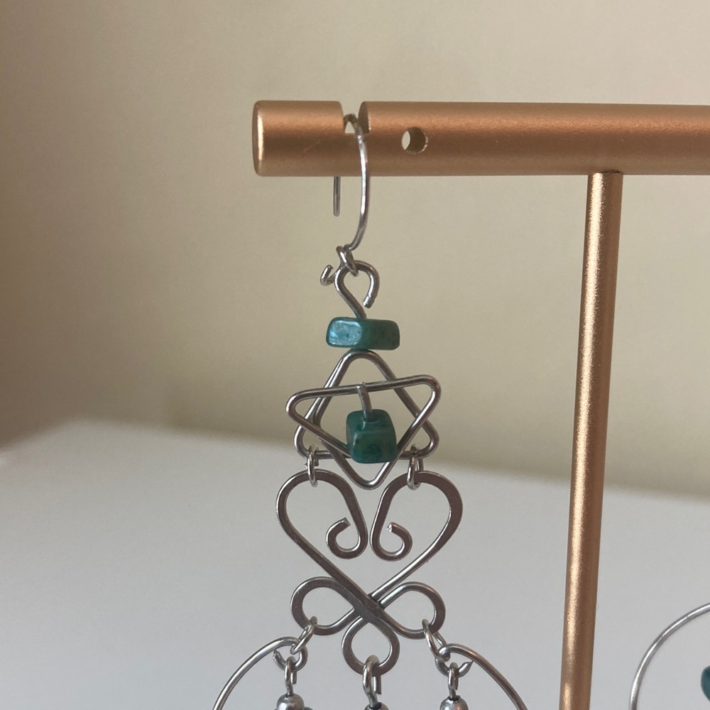 Elegant Silver and Gemstone Dangle Earrings - Picture 5 of 7